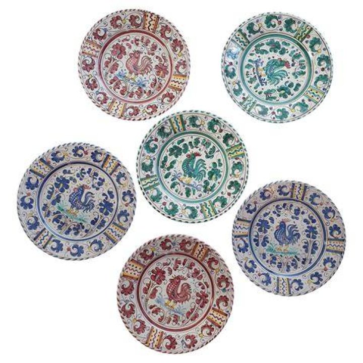 A dinner plate was six centimetres smaller on average fifty years ago