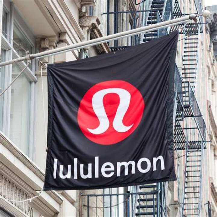 A former Lululemon employee said dupes of the brand are available on Amazon