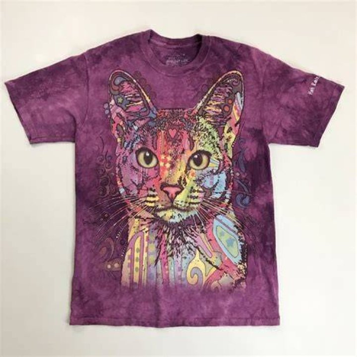 A psychedelic cat t-shirt isn't what this chap was expecting