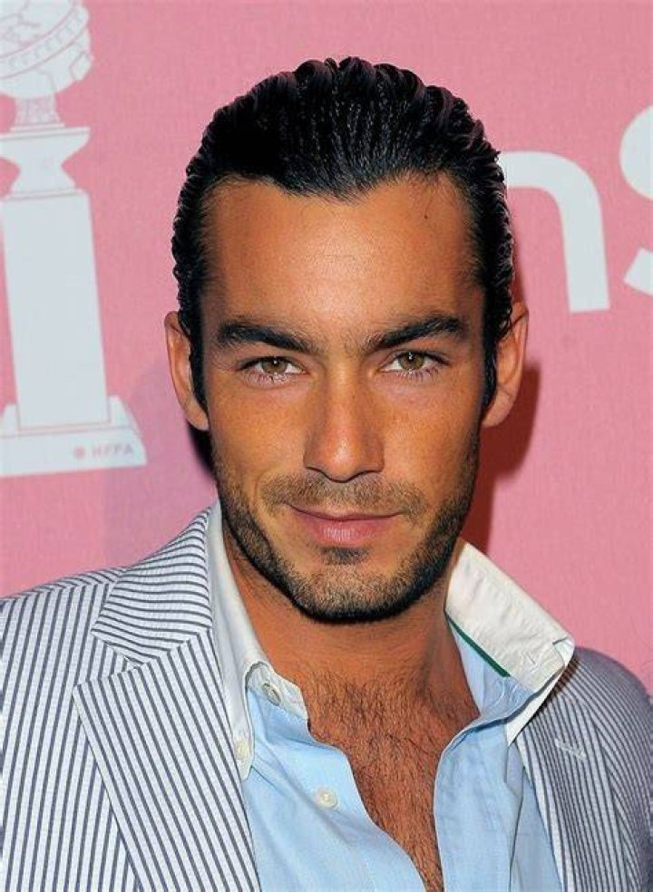 Aaron Diaz