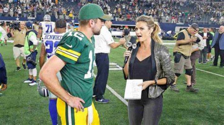 Aaron Rodgers With Erin Andrews At The $1,00,000 Pyramid Game Show (June 2017)