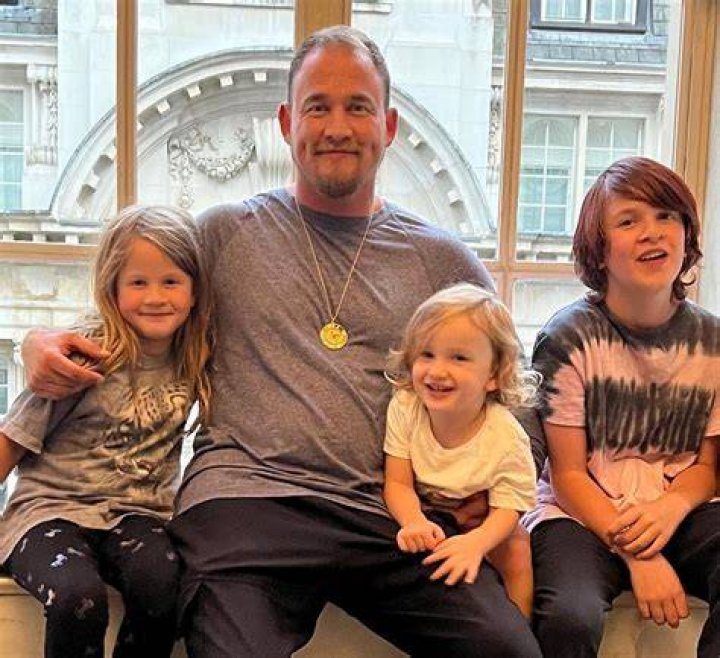 Alanis Morissette Husband, Children