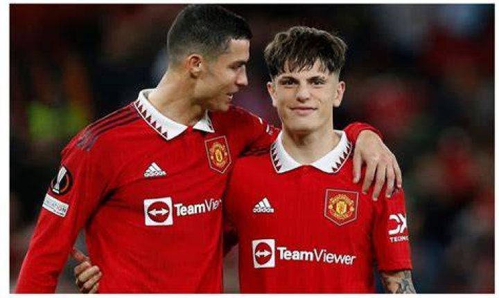 Alejandro Garnacho copied Cristiano Ronaldo’s newest celebration as a nod to the Manchester United legend