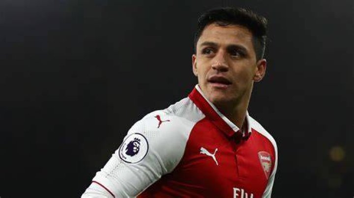  Alexis Sanchez could line up for the Gunners