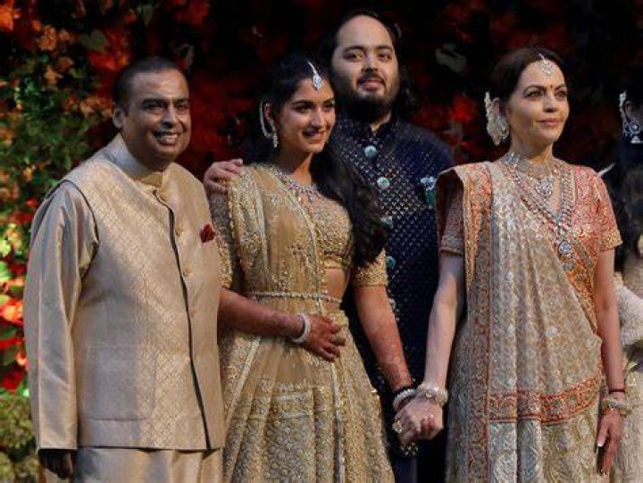 Anant Ambani and Viren's Daughter Radhika Merchant get engaged in Rajasthan