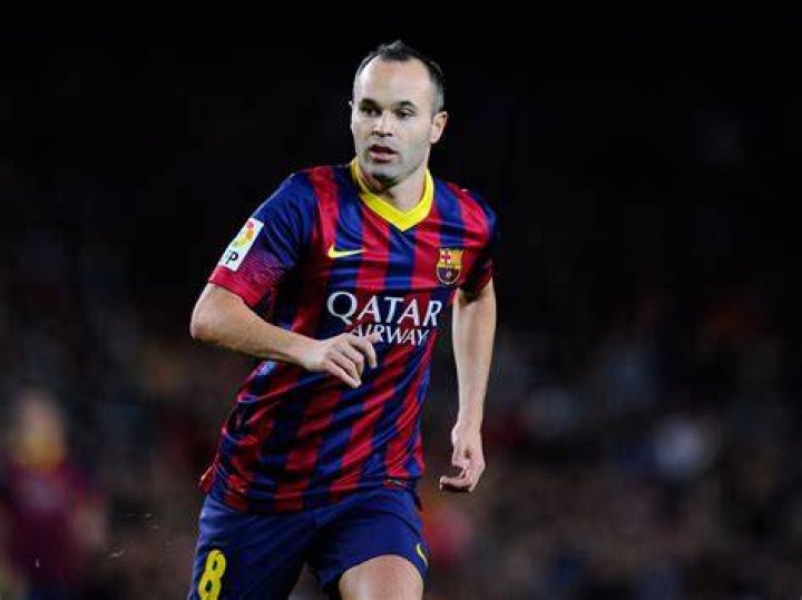 Andres Iniesta and Barcelona win the Champion's League