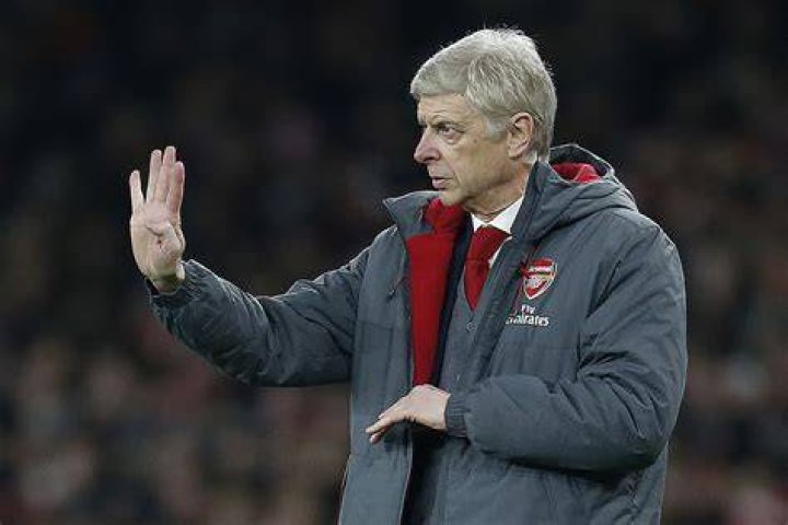  Arsene Wenger is set for to begin Arsenal's Europa League campaign