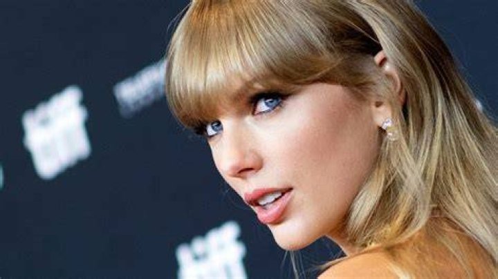 As elections near, Taylor Swift and sex tapes on the US campaign trail