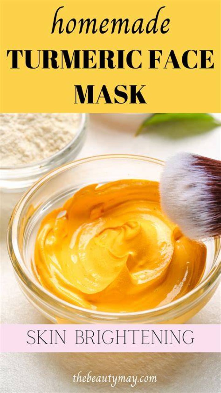 Betty Rose Turmeric Face Mask