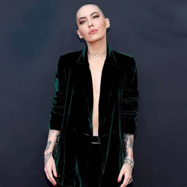 Bishop Briggs long hair