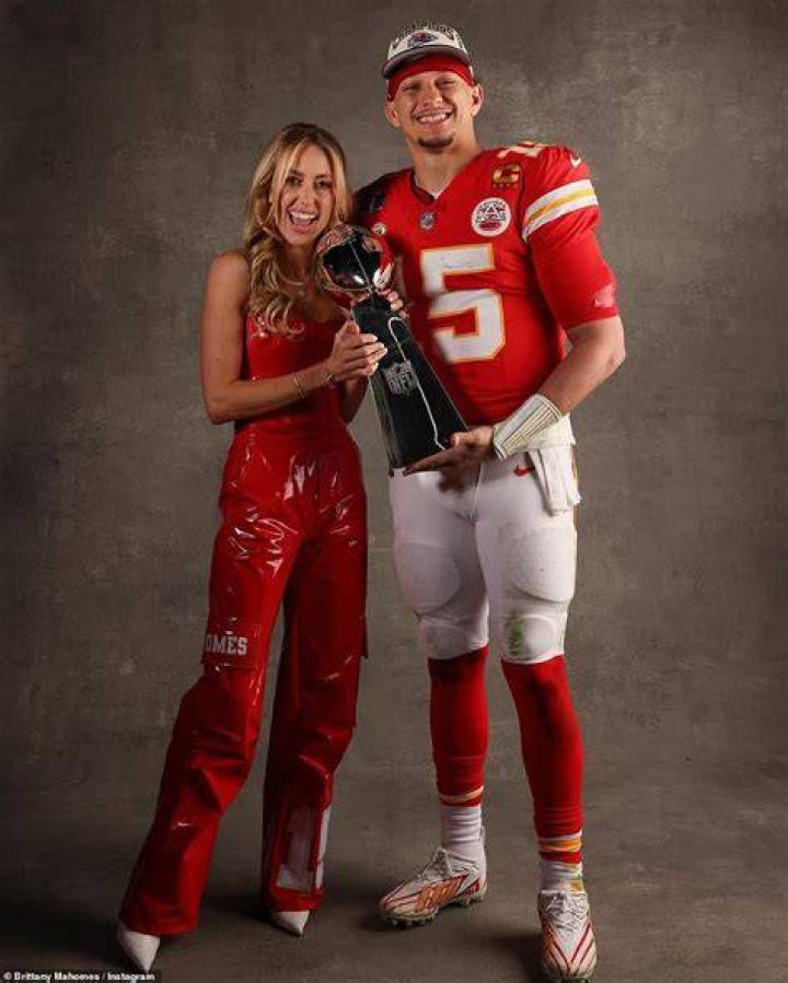Brittany Mahomes With Her Husband And Daughter Sterling Skye Mahomes