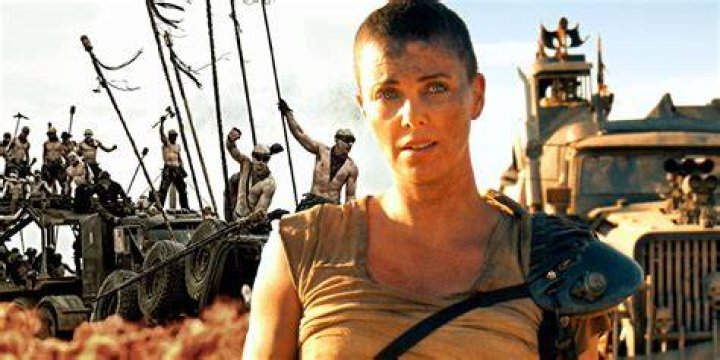  Charlize Theron plays Imperator Furiosa