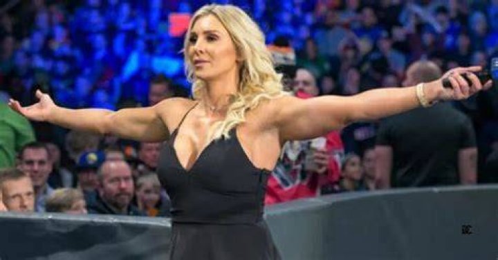 How Tall Is Charlotte Flair? Height, Weight, Body Measurements, Age, Net Worth 1 Charlotte Flair Height, Weight, Body Measurements