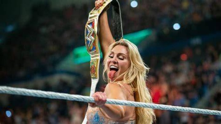 How Tall Is Charlotte Flair? Height, Weight, Body Measurements, Age, Net Worth 3 Charlotte Flair's Husband, Children (Married & Relationship)