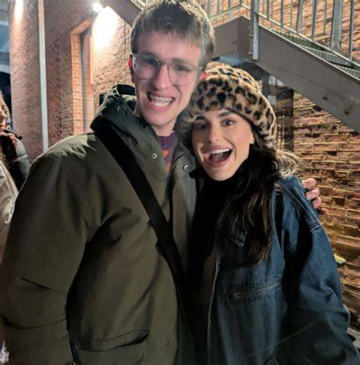 Chelsea has shown off her tongue stud