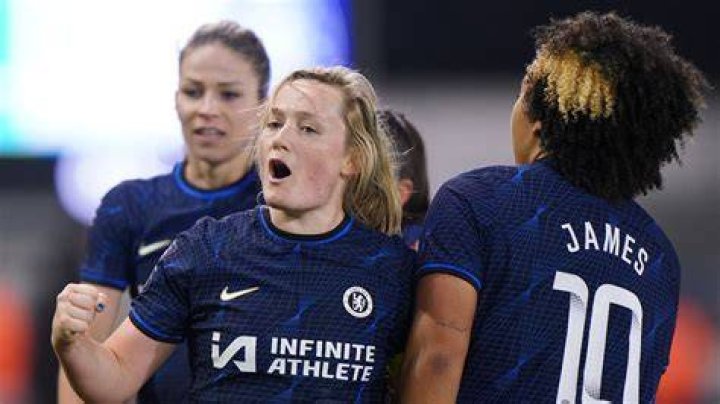 Chelsea recently marked her fifth wedding anniversary with husband Cole DeBoer