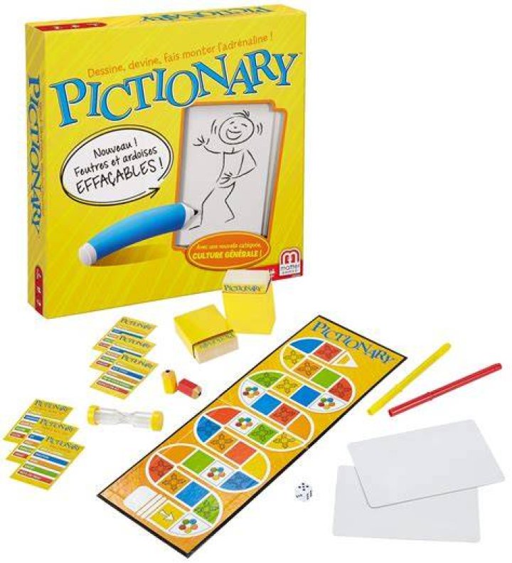 close-pictionary-board-game-cards-playing