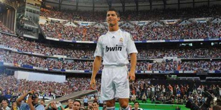 Cristiano Ronaldo greeted Real's Brazilian attacker Vinicius Junior
