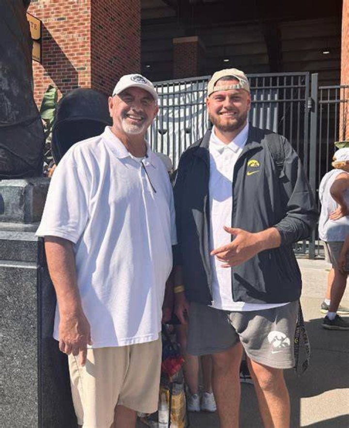 Deacon Hill with his father, Pe'a Hill