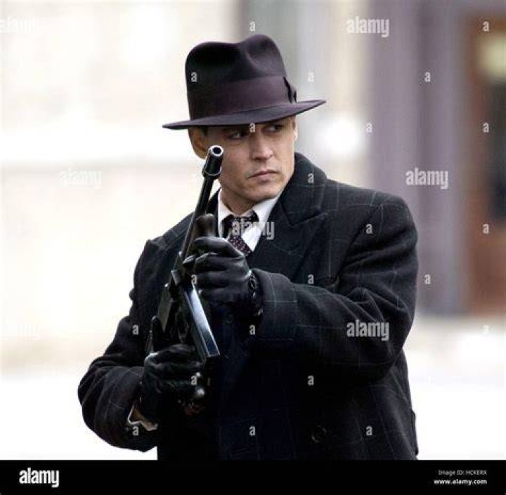 Depp-Public-Enemies 