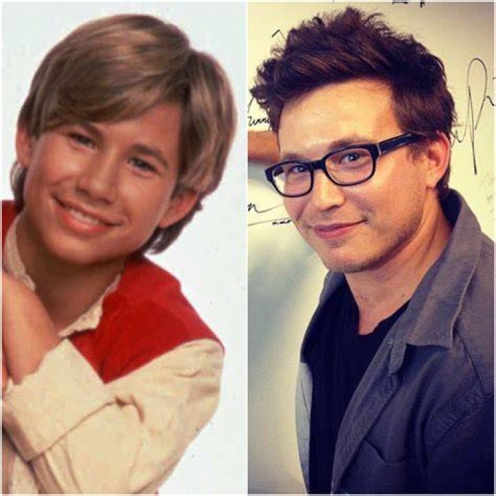 Do Jonathan Taylor Thomas And ExGirlfriend Danielle Fishel Still Have