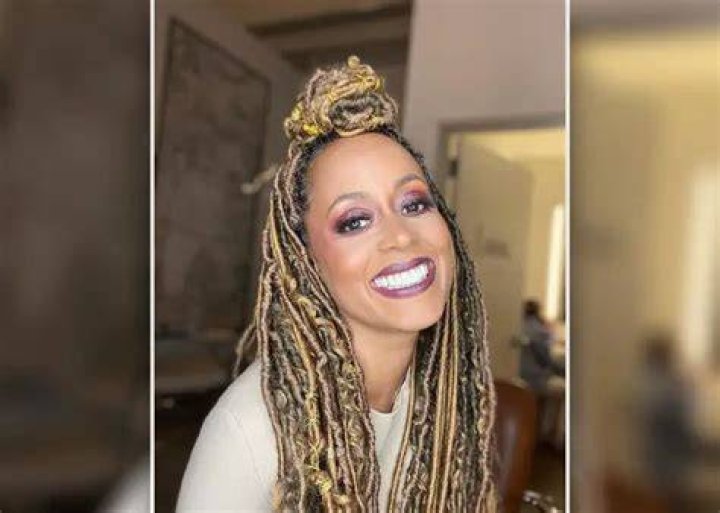 Does Essence Atkins Have A Twin Sister? Mowry Twins Ties Explored