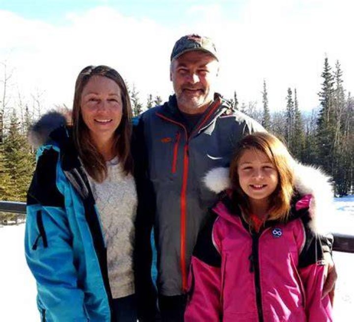 Dr. Michelle Oakley Wikipedia, Husband, Married, Net Worth, Salary