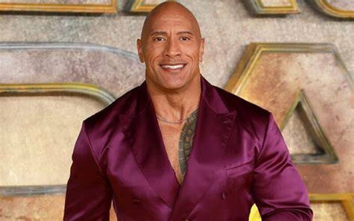Dwayne Johnson net worth: $800 Million