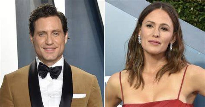 Edgar Ramirez and Jennifer Garner in Netflix's Yes Day.