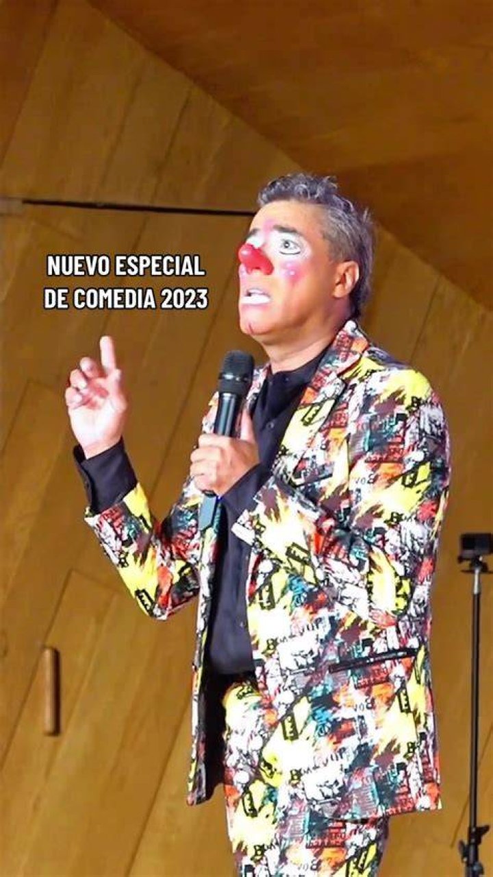 especial de comedia fotogr&aacute;fica de john mulaney