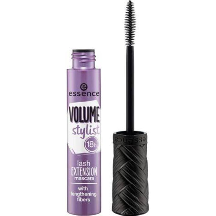 essence cosmetics Volume Stylist 18 hr Lash Extension Mascara
