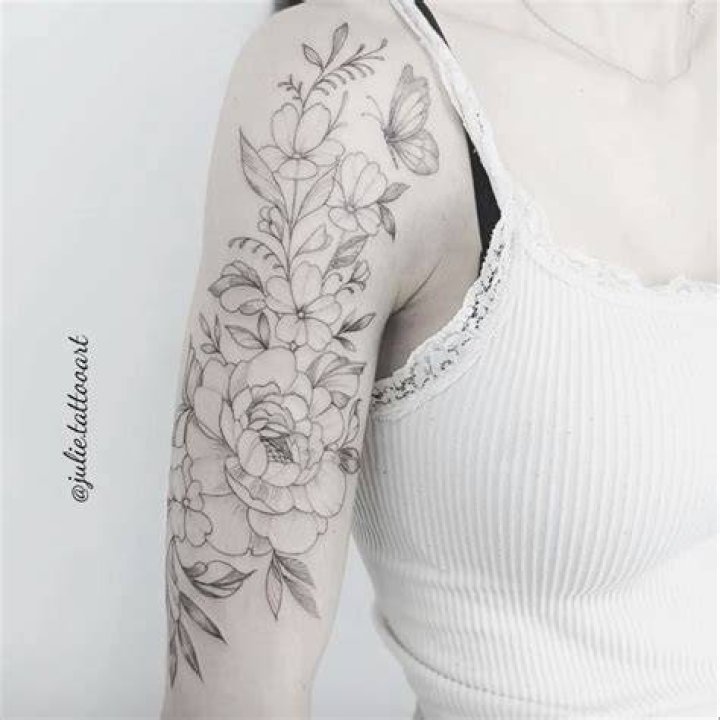 Floral Cute Tattoo Julie.tattooart
