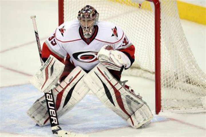 Former NHL goaltender, Justin Peters