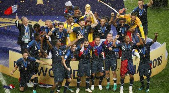 France won the 2018 World Cup while kitted out in an all-blue kit