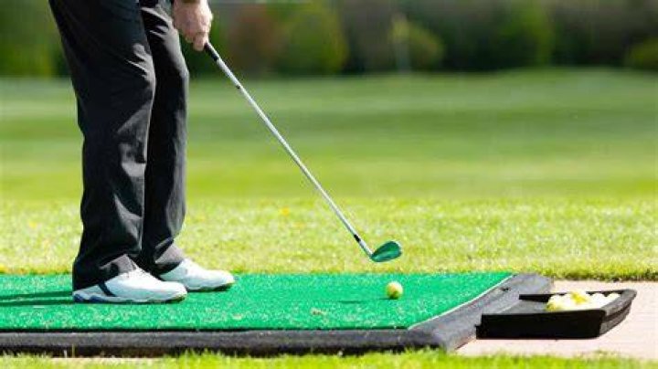 Golfer Will Gordon Practicing Golf