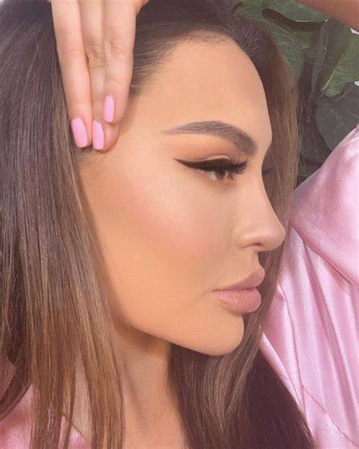 Jade Marie makeup