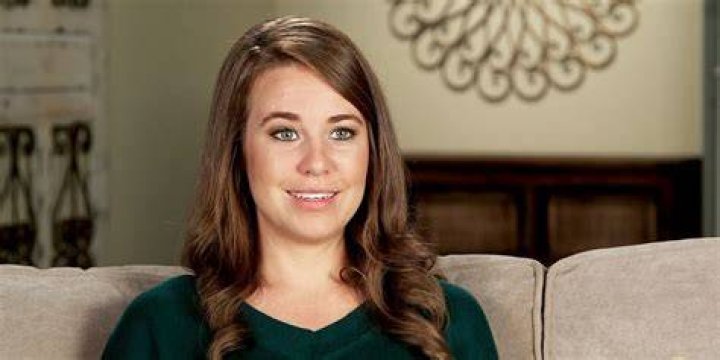 Jana Duggar in a Counting On confessional.