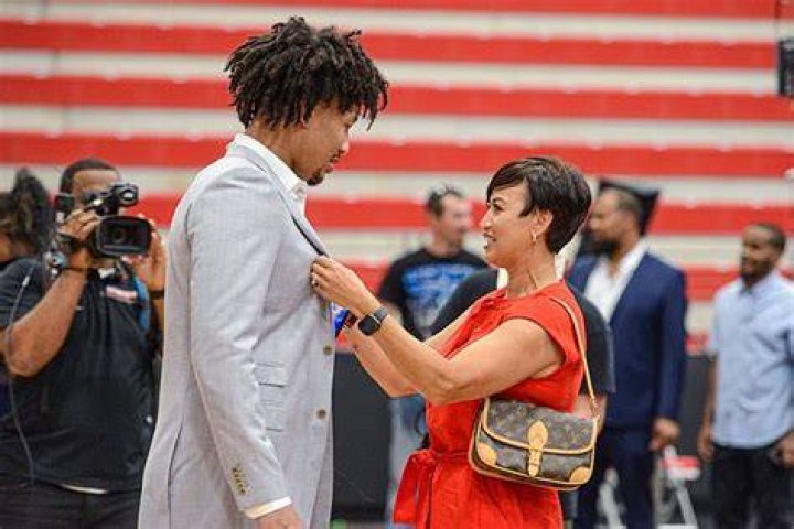 Jaylin Williams Parents