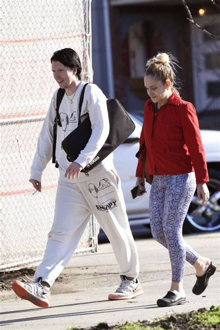 Jemima Kirke and Alex Cameron Talk 'Marlon Brando' Rolling Stone