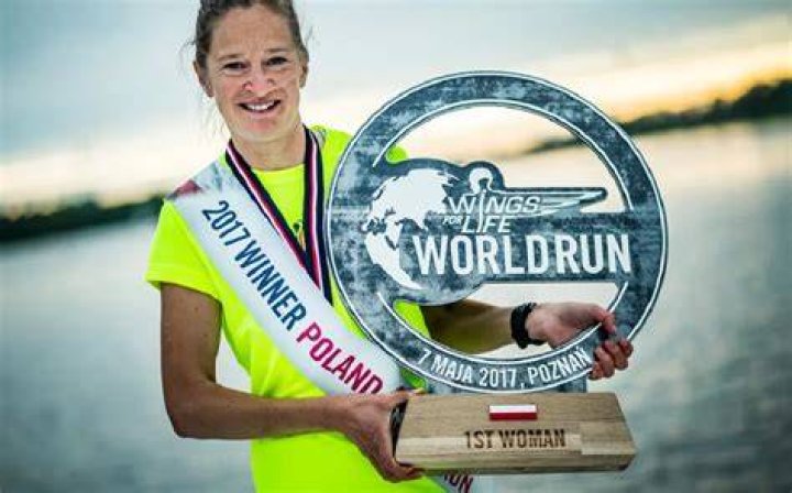 Joasia Zakrzewski won the women&rsquo;s event in a long-distance race across the Atacama Desert in Chile in 2013