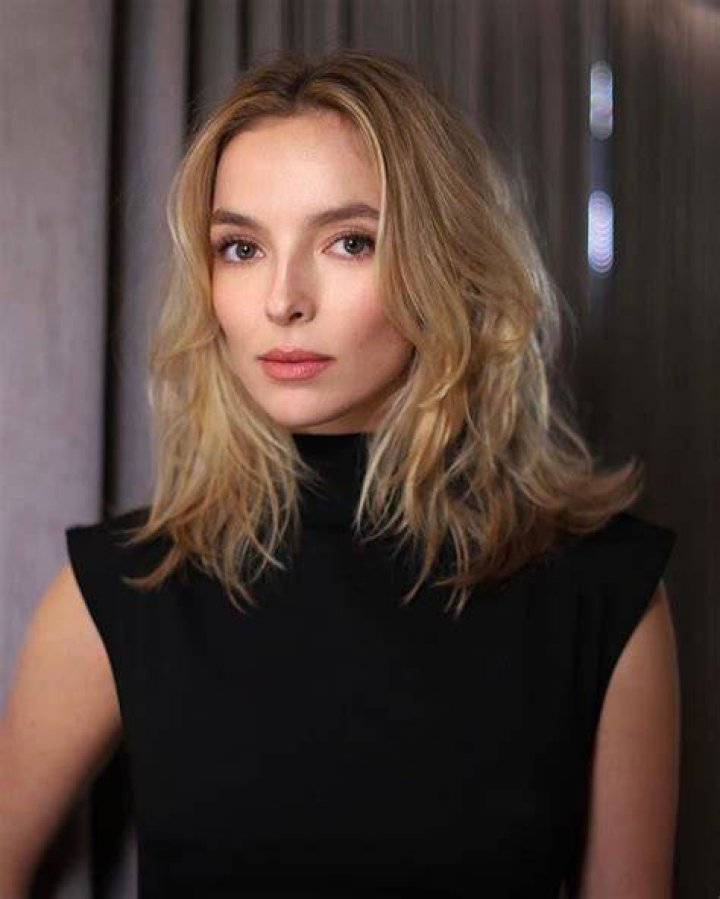 Jodie Comer's Height, Weight, Bio, Measurements & More