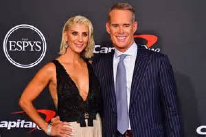 Joe Buck Wife