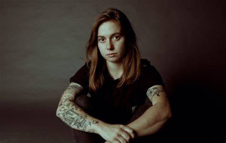 Julien Baker announces livestream show in support of new album 'Little
