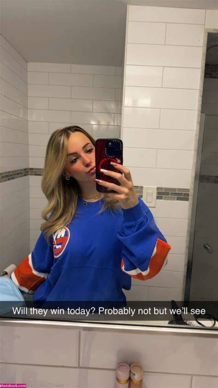 Kaitlyn Krems (Kaitlynkrems, kaitkrems) Nude OnlyFans Leaks (9 Photos