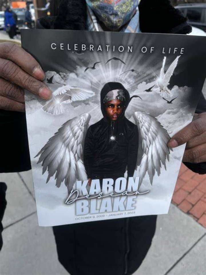 Karon Blake: Outrage in Washington DC after Black teenager, 13, was shot dead | Washington DC | guard