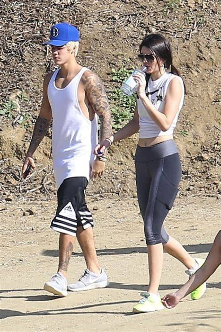 Kendall Jenner And Justin Bieber Are In Hollywood's New Brat Pack