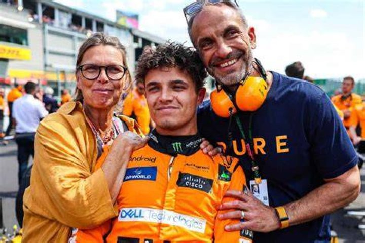Lando Norris With His Parents