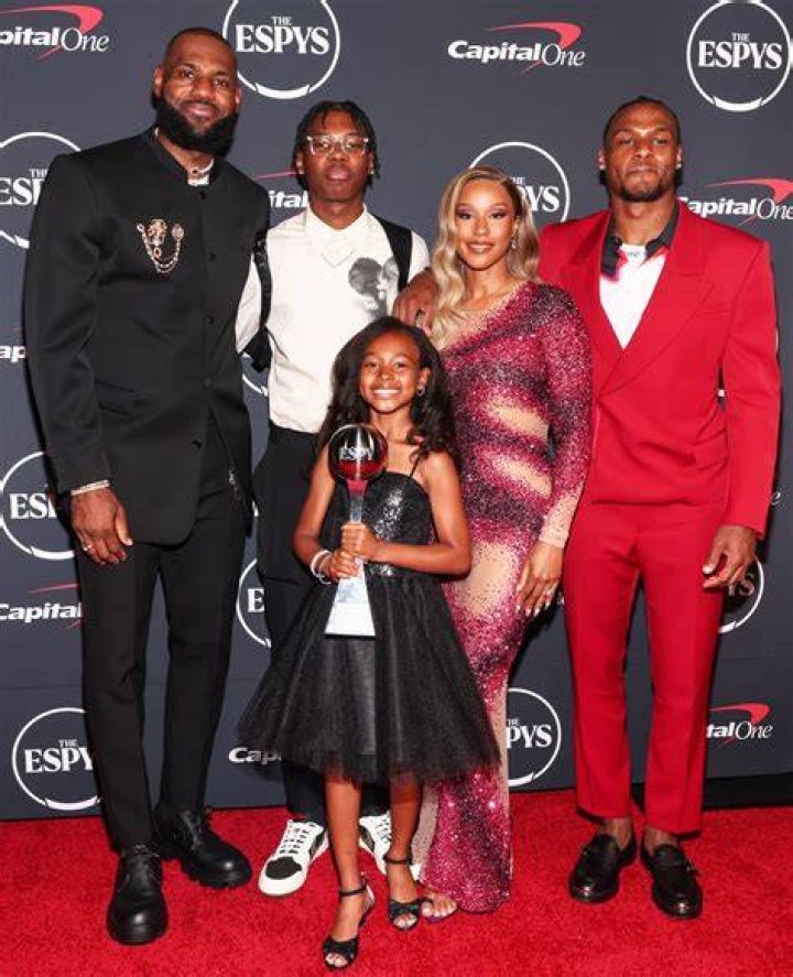 Lebron James Wife, Children