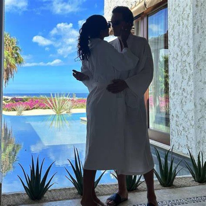  Len proposed during a date at a hotel in LA