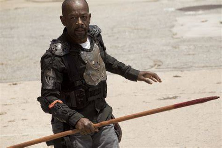 Lennie James as Morgan Jones and Alycia Debnam-Carey as Alicia Clark, as seen in Episode 8 of AMC's Fear the Walking Dead Season 7